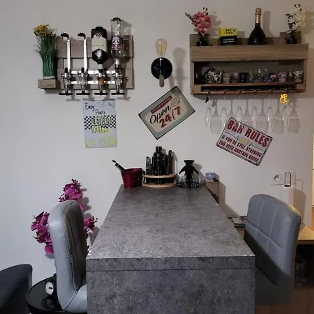 Charming T3 With Balcony In Saint-denis Saint-Denis (Seine-Saint-Denis)